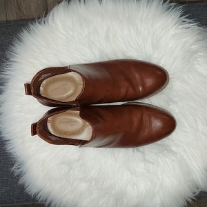 Universal thread booties